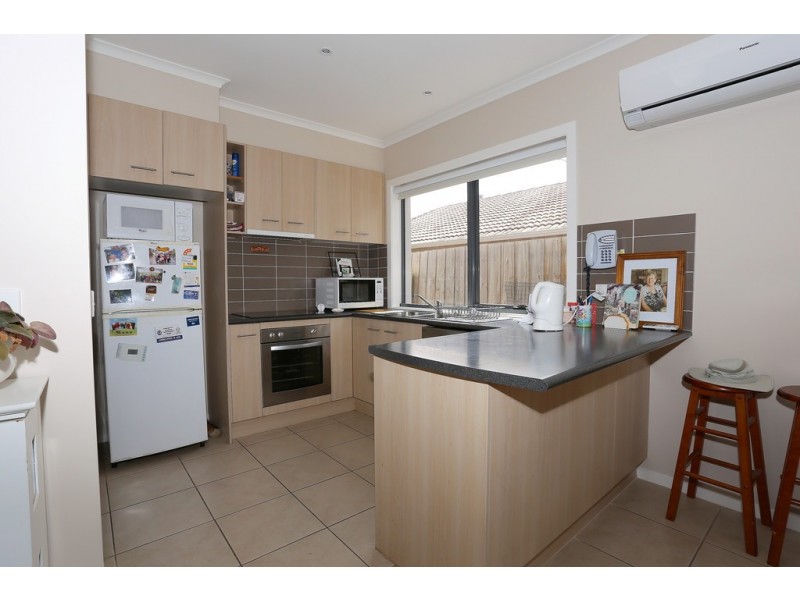 1/8 Park Street, Cowes VIC 3922