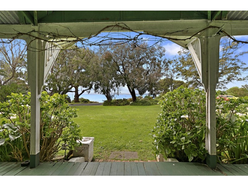 37-38 Forrest Avenue, Newhaven VIC 3925