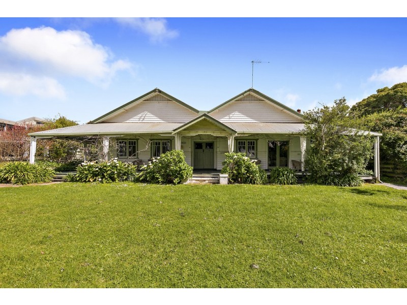 37-38 Forrest Avenue, Newhaven VIC 3925