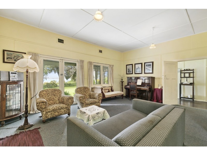 37-38 Forrest Avenue, Newhaven VIC 3925