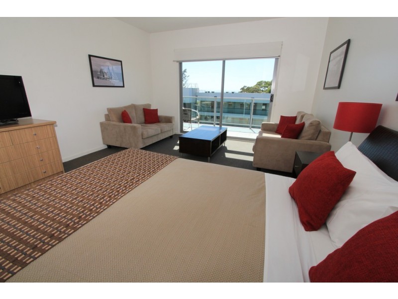 450/2-3 The Esplanade, Cowes VIC 3922