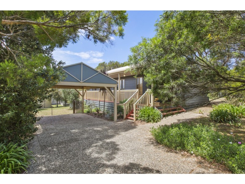 2 Endeavour Court, Cowes VIC 3922