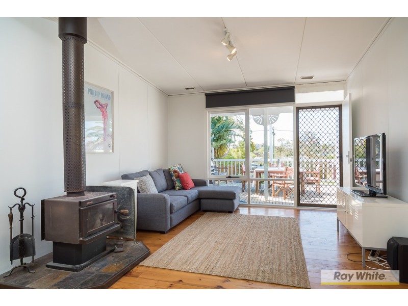 25 Cronulla Avenue, Cape Woolamai VIC 3925