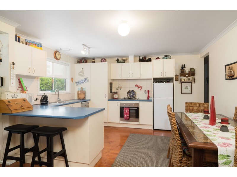 11 Broadwater Avenue, Cape Woolamai VIC 3925