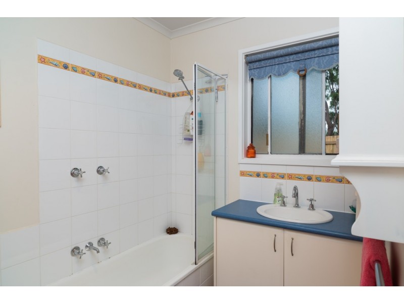 11 Broadwater Avenue, Cape Woolamai VIC 3925