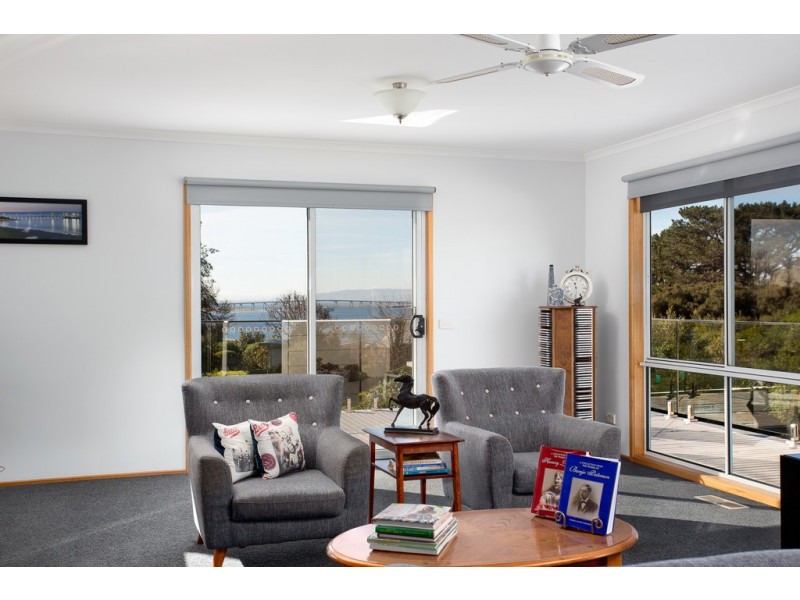 49 Bridgeview Drive, Cape Woolamai VIC 3925