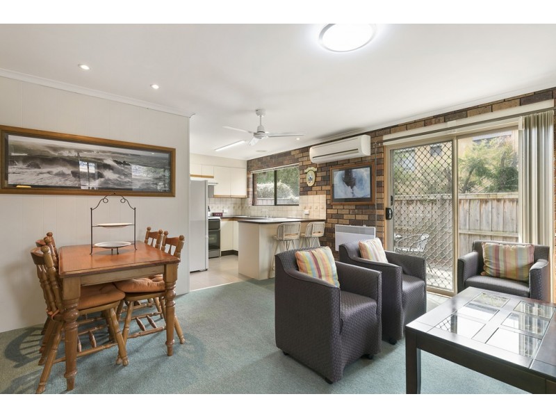 3/4 McHaffie Drive, Cowes VIC 3922
