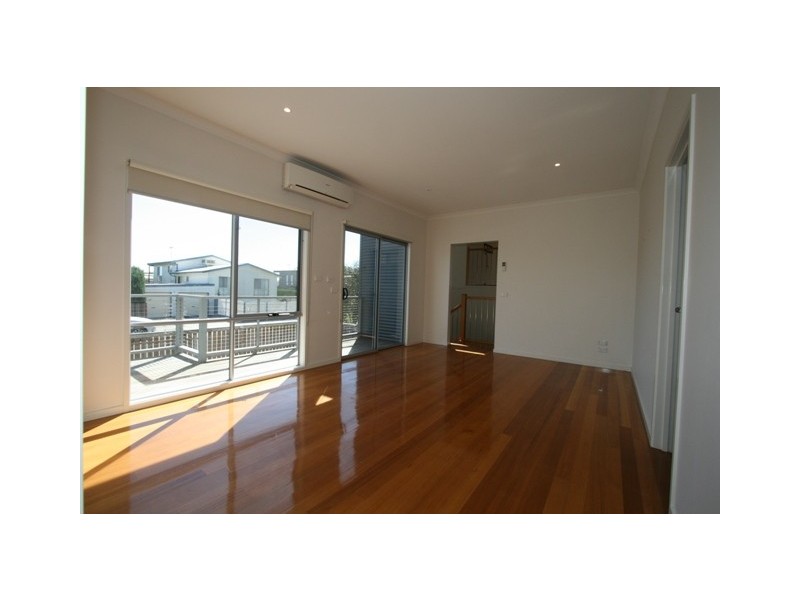 2 Chloe Close, Cowes VIC 3922