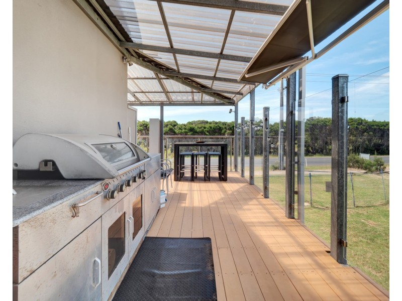 1/117 Back Beach Road, Smiths Beach VIC 3922