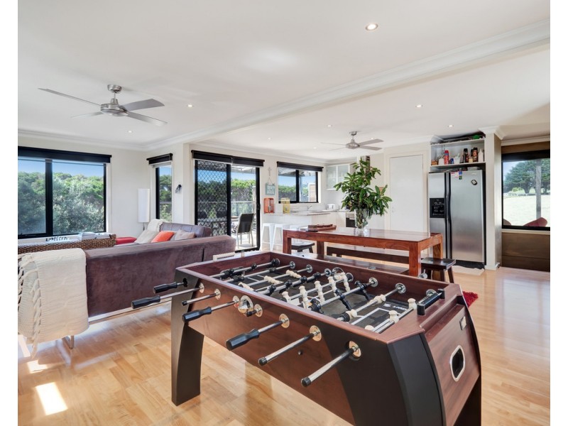 1/117 Back Beach Road, Smiths Beach VIC 3922
