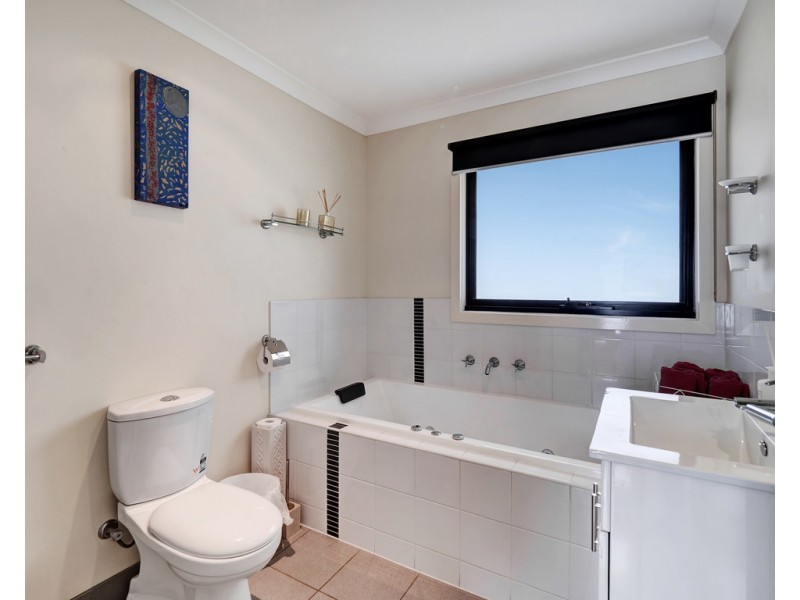 1/117 Back Beach Road, Smiths Beach VIC 3922