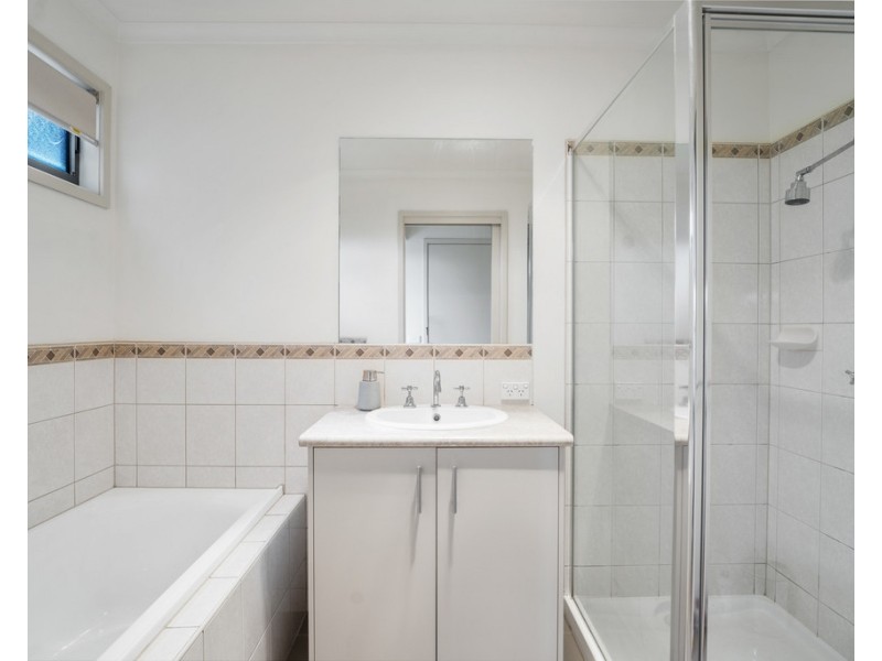 54 Redwood Drive, Cowes VIC 3922