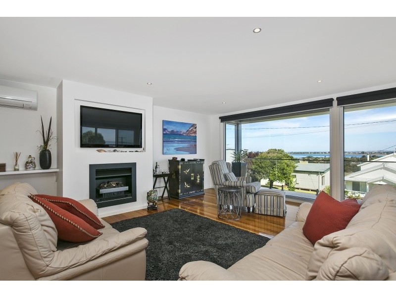 1/38 Panorama Drive, San Remo VIC 3925