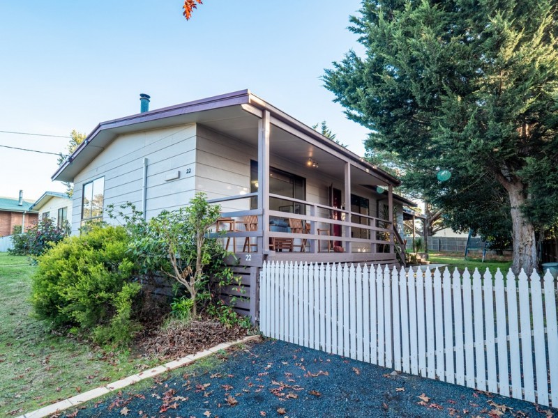 22 Scenic Drive, Cowes VIC 3922