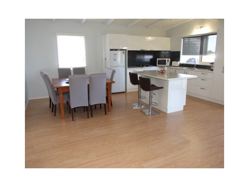 27 Poulter Ave, Rhyll VIC 3923