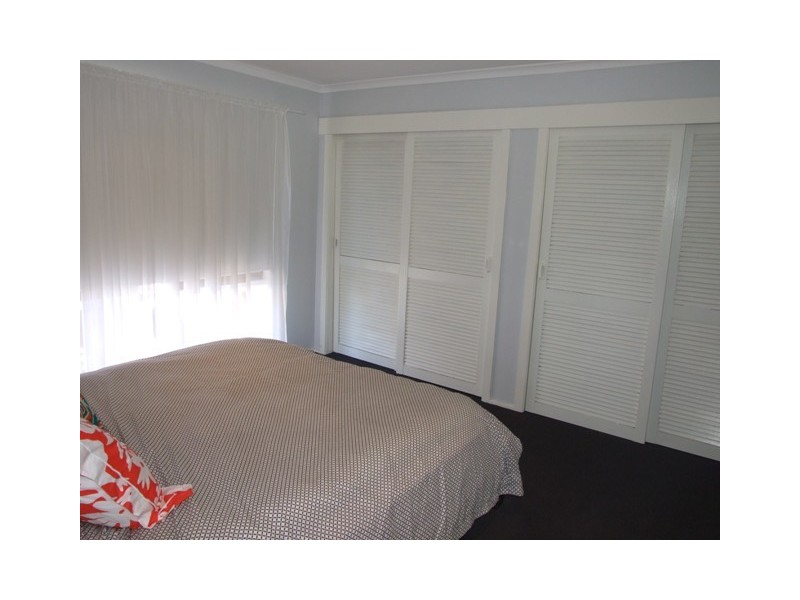 27 Poulter Ave, Rhyll VIC 3923