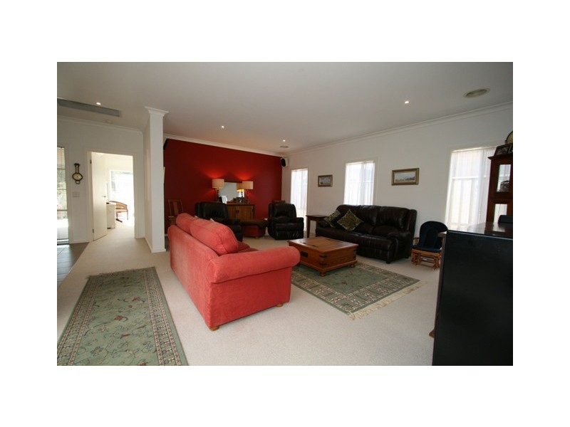 5/60 McKenzie Road, Cowes VIC 3922