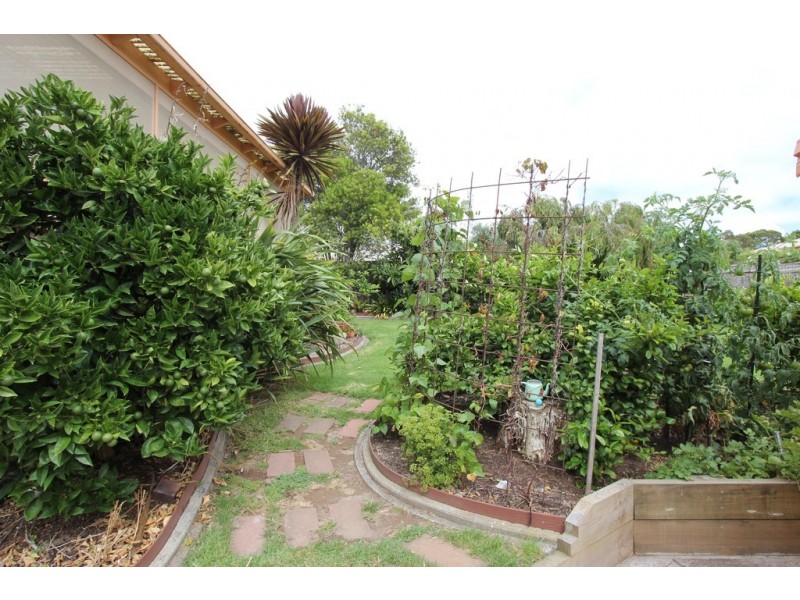 32 Walton Street, Cowes VIC 3922