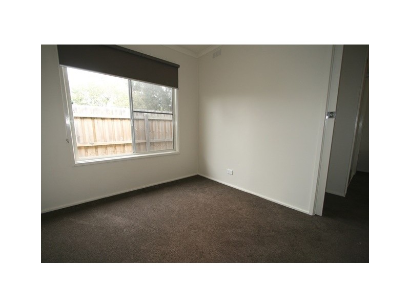 21 Lansell Road, Cowes VIC 3922