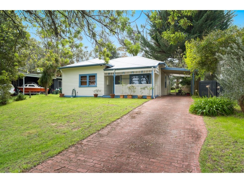 21 Honeysuckle Grove, Silverleaves VIC 3922