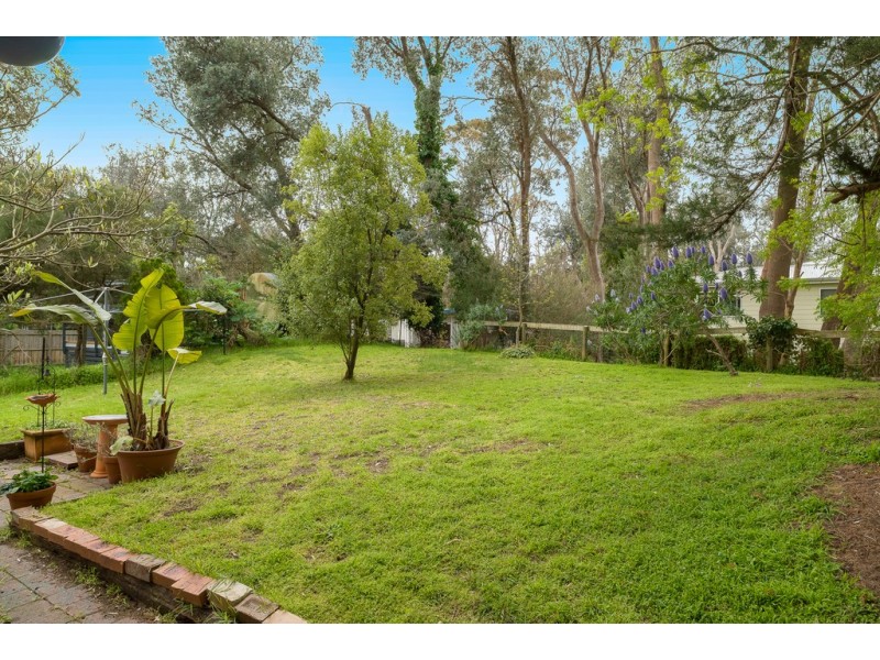 21 Honeysuckle Grove, Silverleaves VIC 3922
