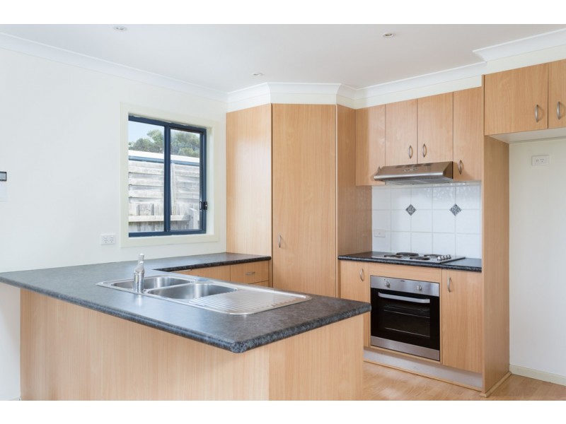 16 Tampa Road, Cape Woolamai VIC 3925