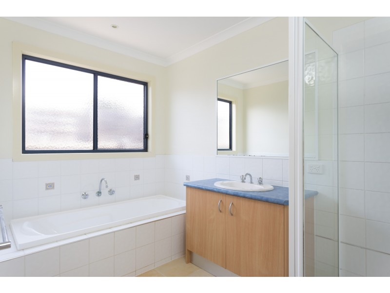 16 Tampa Road, Cape Woolamai VIC 3925