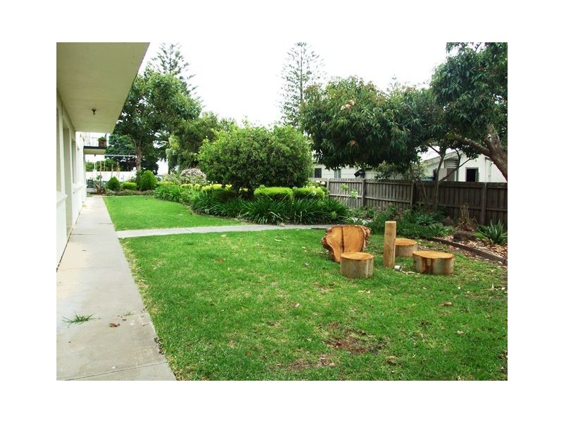 1/9 Warley Avenue, Cowes VIC 3922