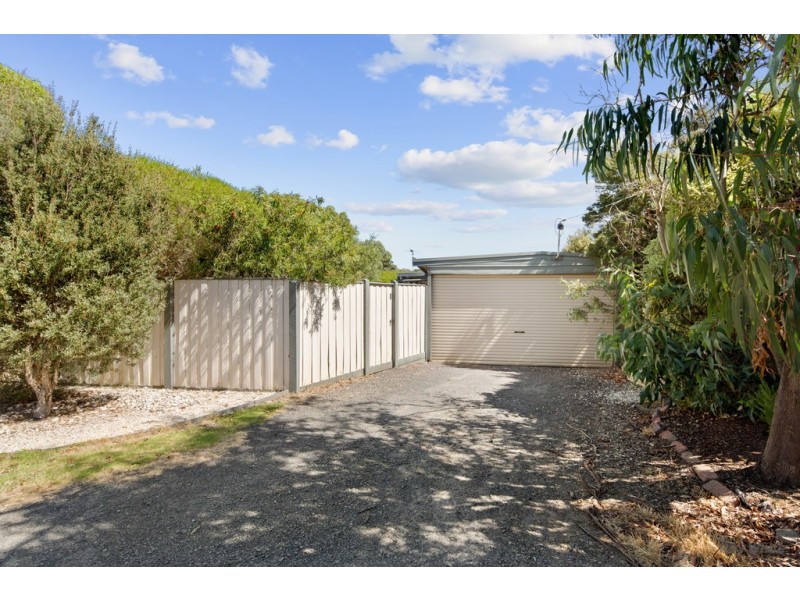 3 Gilmore Street, Smiths Beach VIC 3922
