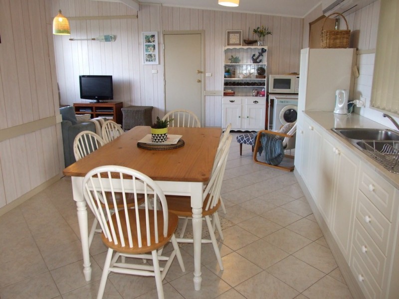 36 Seaspray Ave, Cape Woolamai VIC 3925