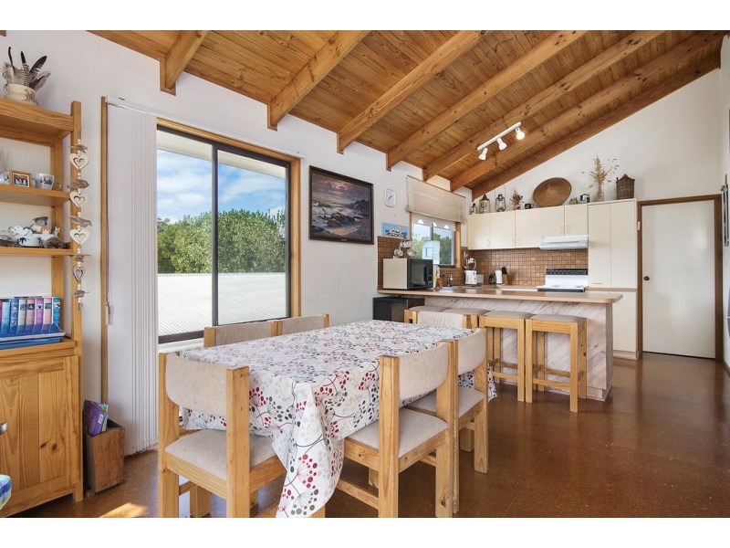 219 Church Street, Cowes VIC 3922