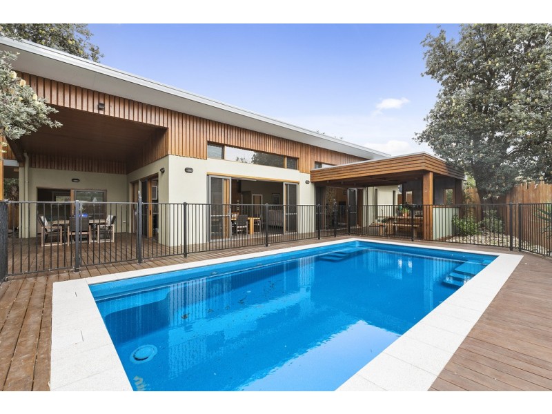 1 Tahiti Court, Cape Woolamai VIC 3925