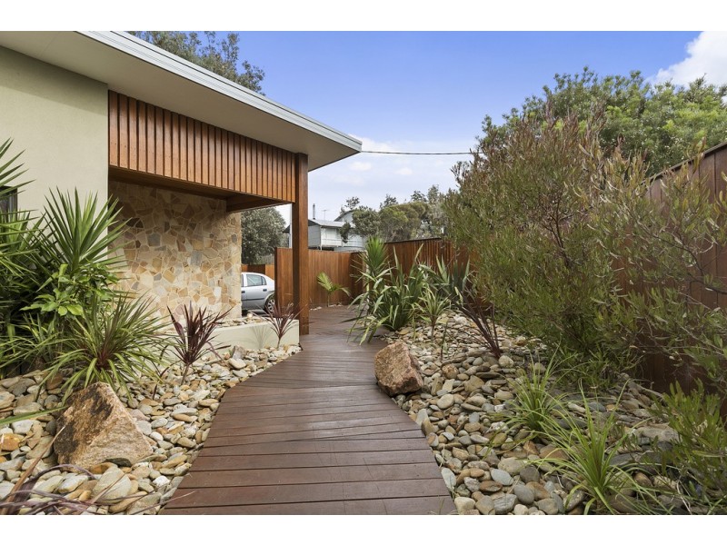 1 Tahiti Court, Cape Woolamai VIC 3925