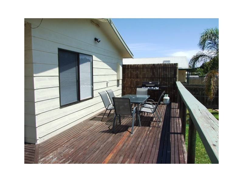 44 Galleon Cres, Sunset Strip VIC 3922