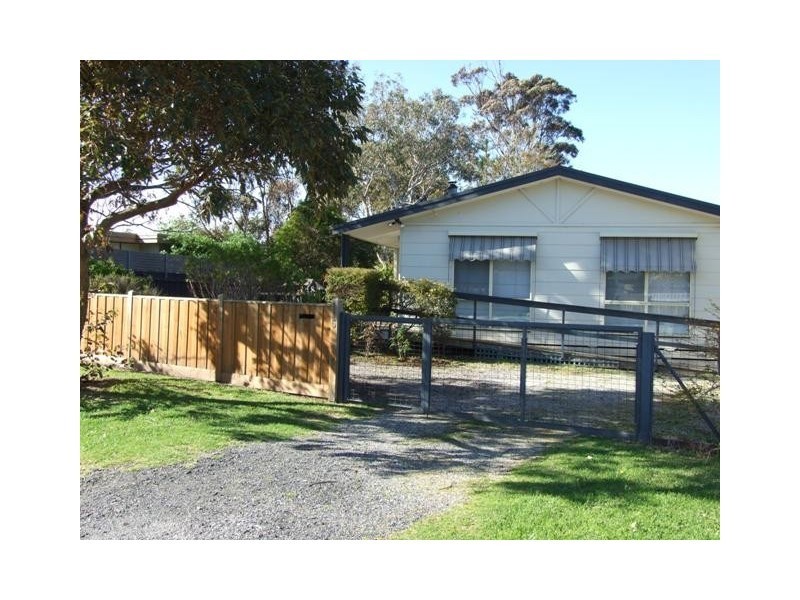 115 Scenic Drive, Cowes VIC 3922