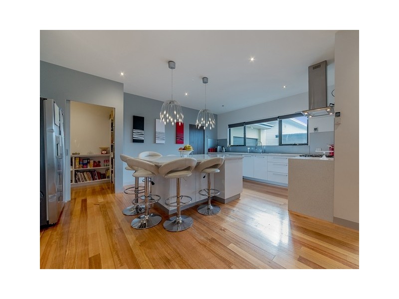 39 Seagrove Way, Cowes VIC 3922