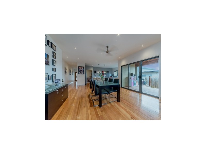 39 Seagrove Way, Cowes VIC 3922