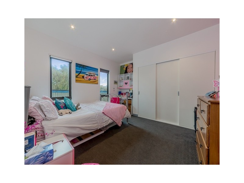 39 Seagrove Way, Cowes VIC 3922