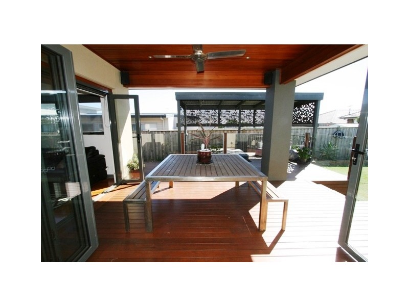 39 Seagrove Way, Cowes VIC 3922