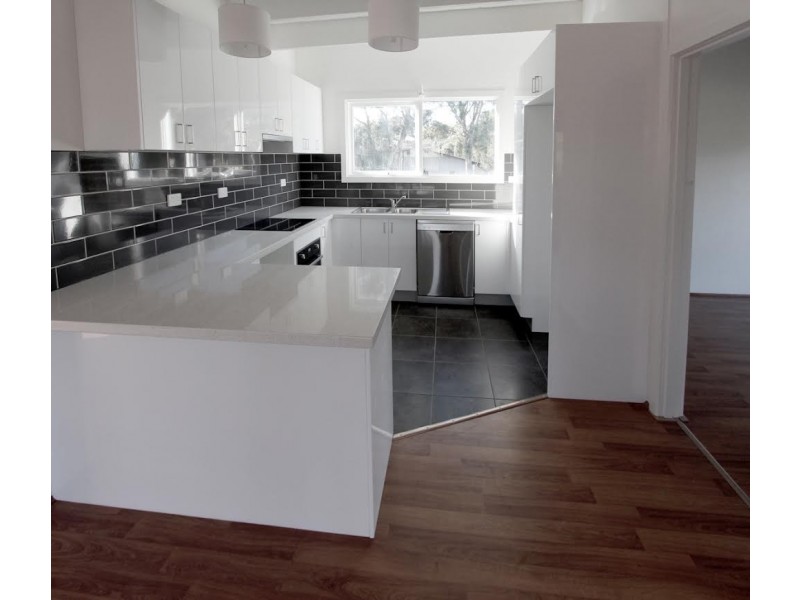 32 Beachcomber Avenue, Smiths Beach VIC 3922