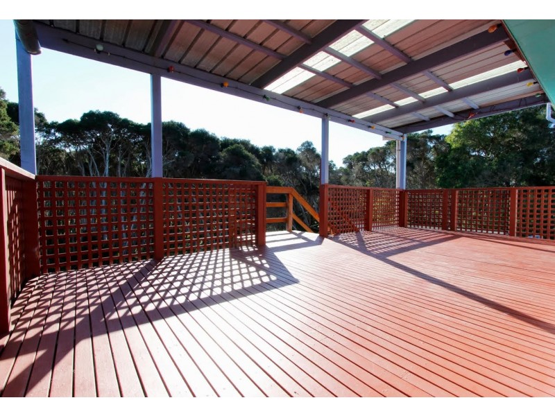 32 Beachcomber Avenue, Smiths Beach VIC 3922