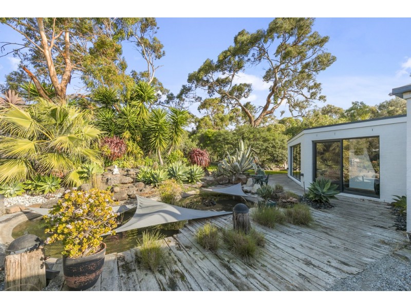 14 Honeyeater Drive, Silverleaves VIC 3922