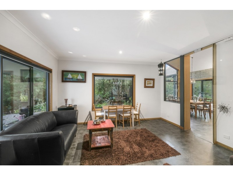 14 Honeyeater Drive, Silverleaves VIC 3922
