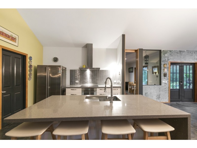 14 Honeyeater Drive, Silverleaves VIC 3922
