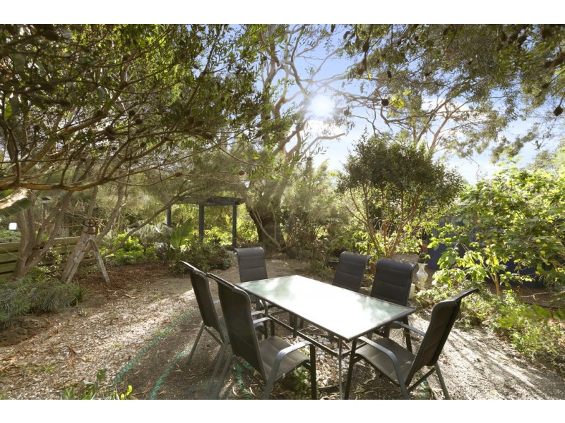 14 Honeyeater Drive, Silverleaves VIC 3922