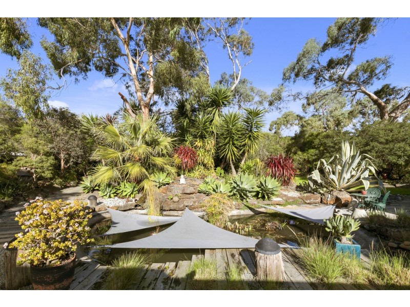 14 Honeyeater Drive, Silverleaves VIC 3922
