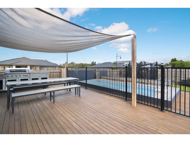 5 Seagrass Avenue, Cowes VIC 3922