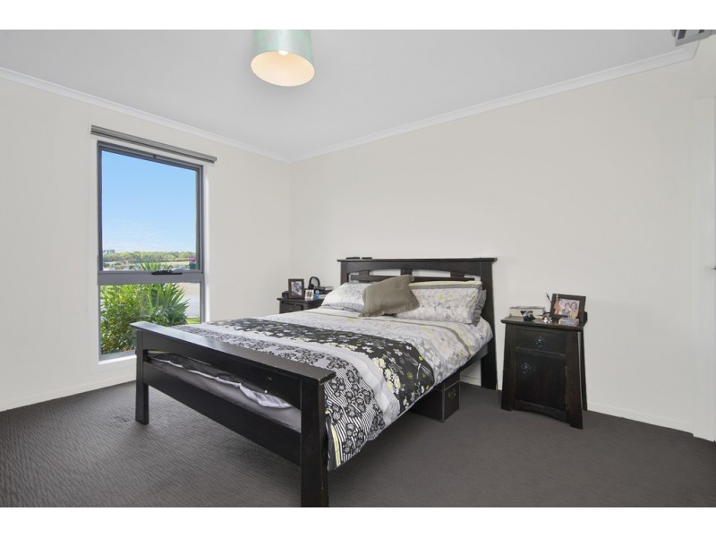 5 Seagrass Avenue, Cowes VIC 3922