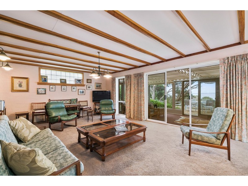 19 Rennison Road, Newhaven VIC 3925