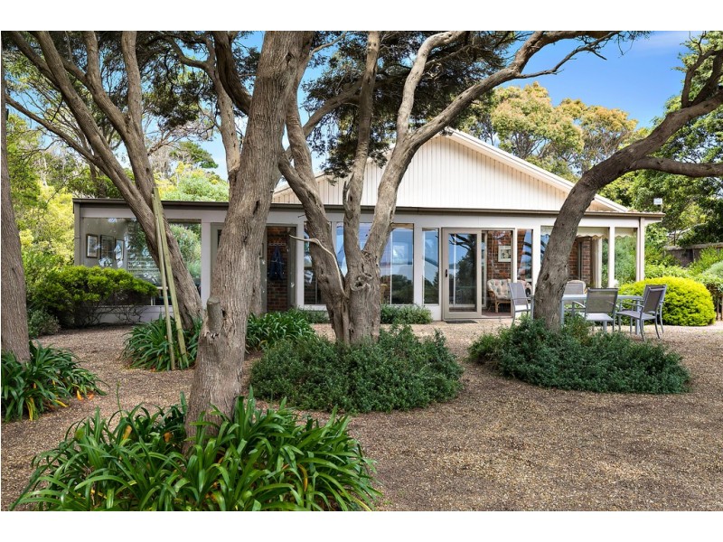 19 Rennison Road, Newhaven VIC 3925